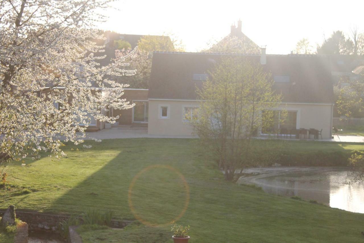 La Cour Du Moulin Hotel Mer Екстериор снимка